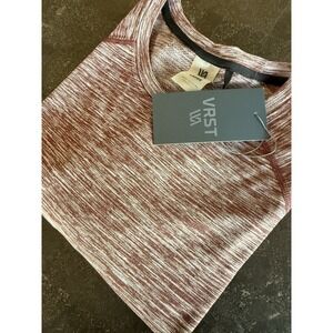 VRST Men's Size L Seamless Short Sleeve Tee T-Shirt Rum Raison Four-Way Stretch